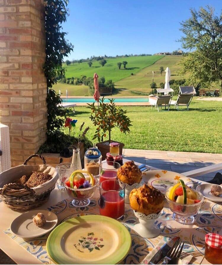 Bed and Breakfast Casale Delle Rondini Tolentino Zewnętrze zdjęcie
