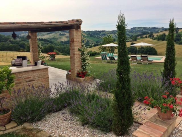Bed and Breakfast Casale Delle Rondini Tolentino Zewnętrze zdjęcie